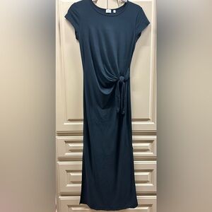 Wilfred Black Midi Dress Timeless Elegance